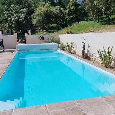 Aparthotel Les Bois De Zola Entre Provence Et Luberon Saint-Esteve-Janson Habitación foto