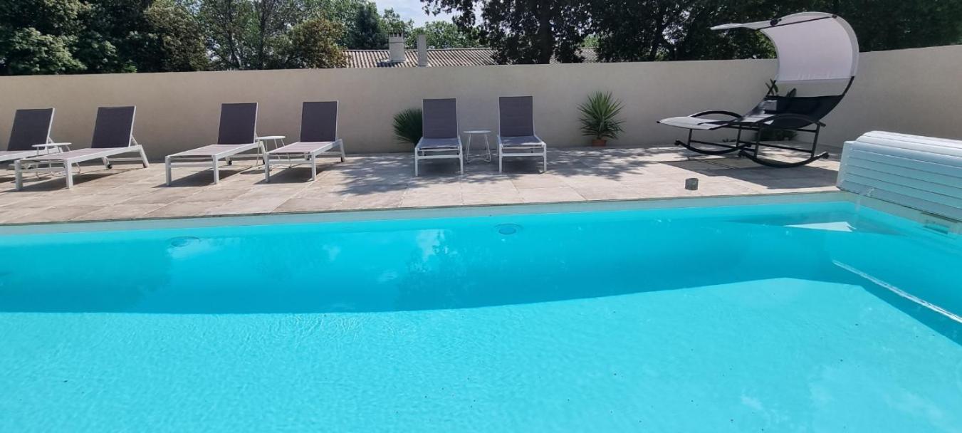 Aparthotel Les Bois De Zola Entre Provence Et Luberon Saint-Esteve-Janson Habitación foto